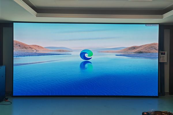 LED顯示屏出現黑屏、花屏、閃屏的主要原因與解決方法