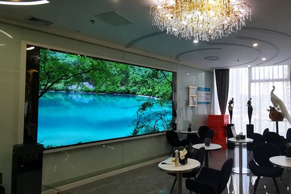 LED顯示屏可以當家庭電視使用嗎，用哪種規(guī)格型號的好？