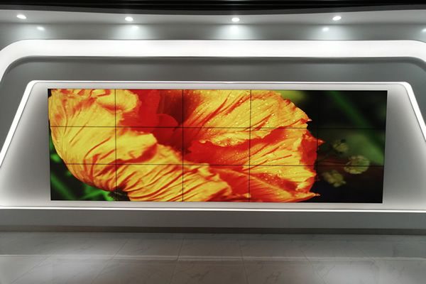 網絡直播間背景墻用液晶拼接屏好，還是LED顯示屏好？